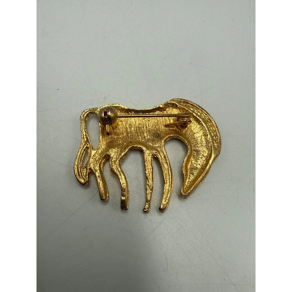 Vintage Gold Tone Zebra Brooch‎ Stylized Animal Pin Safari Jewelry